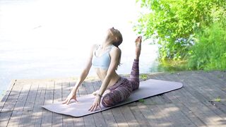 YOGA 1816
