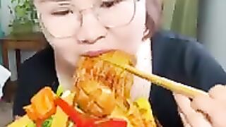 ASMR EATING __ EVERY DAY I EAT ENOUGH DELICIOUS MEAT _126(360P).