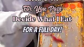 Letting my for you page decide what I eat for a day_ _foodie _shorts _eating _pizza(360P).
