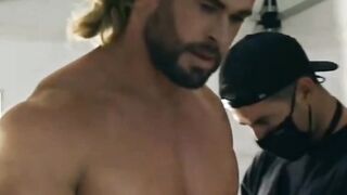 Thor gym exercise time