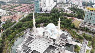 OMG VERY AMAZING MOSQUE ????
