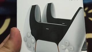 Test a PS5 charging dock from DOBE TP5-0504 TP5-0504