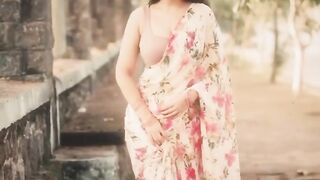 Ayesha khan looks stunning in saree