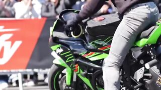 Motorcycle motochow