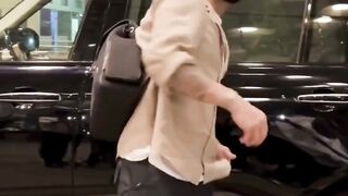 Virat Kohli Spotted at Ariport #viratkohli #viral #youtubeshorts #trending #shortvideo #ytshorts