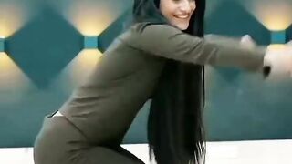 Byoutiful dance