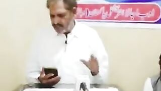 Ay Gal Jhooti Ay