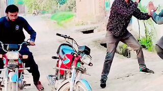 Chor pakra gya ????