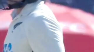 Pakistani bowling