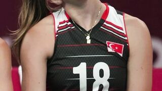 Zehra Güneş: Rising Star in Turkish Volleyball