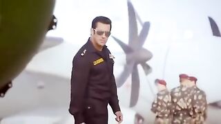 Tere Naina Bade Katil