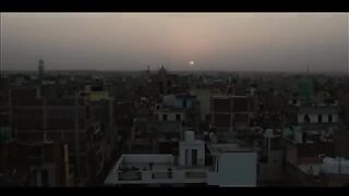 Hoor - Atif Aslam  Hindi Medium ft. Irfaan Khan