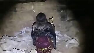 الجنيه تغري المغامر بذهب وجسم  مغري مره ثانيه لم استطيع تمالك نفسي(الجزء2)