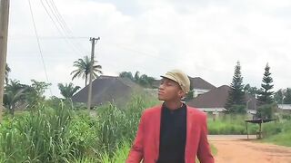 Pastor Frank mind ur bussiness,????