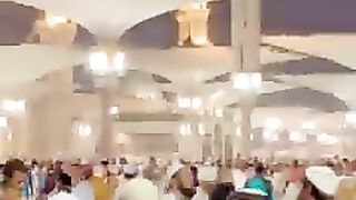 Zam_Zam_Ka_Pani????Kahan_Sy_Bharain___madina_main___Naat__Wo_Mera_Nabi_hy___@We_love_MUHAMMAD_PBUH