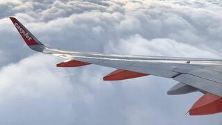 Footage of a flying plan