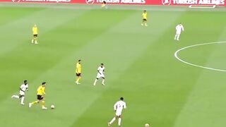 Borussia Dortmund attack in the 2024 Champions League final