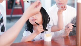 "Healthy Snacks: Easy and Tasty Options" 2