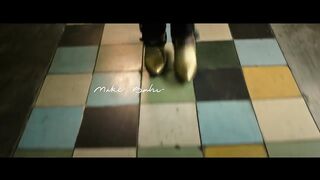 Mike Bahía _ Greeicy - Esta Noche (Официальное видео)(720P_HD).