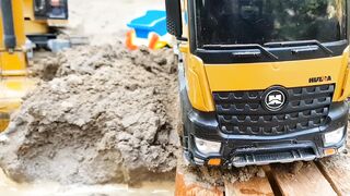 RC trucks 10