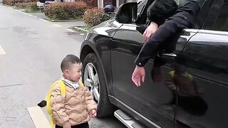 #Watch_what_this_little_child_did