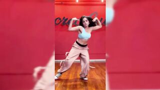 Indian Girl Bhavika Sachdev Dance 2