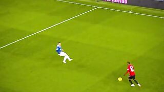 Garnacho's overhead kick against Everton, this is really crazy