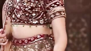 Sab ki barati aai bholi tu bi Lana ...