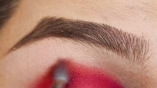 Pink Green Halo Eye Makeup Look