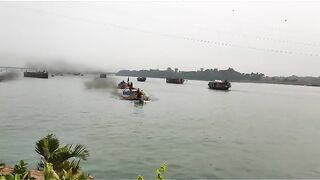 Cargo boats 4