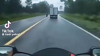 Son âme est quitter sur sa moto ???? regarde jusqu’à la fin????????‍♂️????????