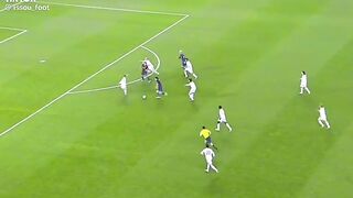 Le première triple de Lionel Messi vs Real Madrid