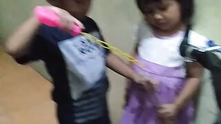 eps 045 | baby is playing bubbles with his friend