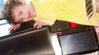 Baby crying sound effects