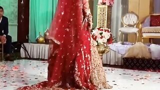 Beautiful bridal Dance ????