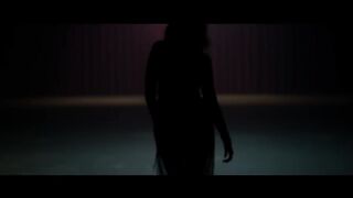 Anuel AA - Ella Quiere Beber (Remix) ft. Romeo Santos (720P_HD).