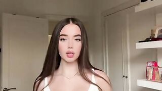 Olena voronstova 2