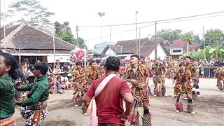 Kesurupan - Jathilan Nedyo Santoso