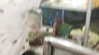 Efek yang beli mie ngutang