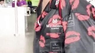 Karan Johar Spotted at Airport #karanjohar #sonusood #shorts #viral #youtubeshorts #trending #shortvideo #ytshorts