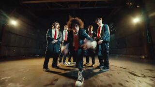 Bling-Bang-Bang-Born (Official Music Video).