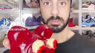 Giant jelly teddy bear eating sounds messy and satisfying #trending#new#satisfying#messy