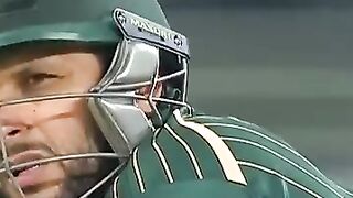 Shahid afridi is best cricketer in world ????????