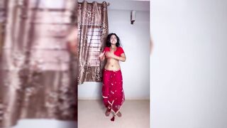 Indian Girl Keerthana Pulki Dance 6