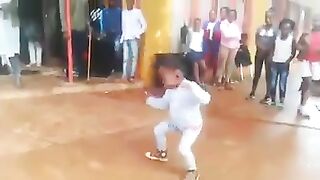 Bébé danseuse