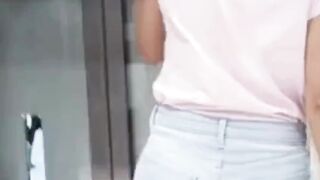 Jacqueline Fernandez Spotted At T-Series Office ❤️ #jacquelinefernandez #short #youtubeshort #shorts #trending #viral #shortvideo