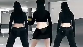 #trending #viral #dance #shortvideo #video #gaana #song #trendingshorts