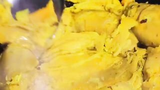 SWEET POTATO CAKE WITH SESAME