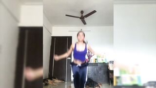 Indian Girl Romsha Singh Dance 2