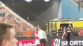 حصريًا???????? محمد صلاح يرقص مع جمهور منتخب مصر بعد الفوز على بوركينا فاسو????????